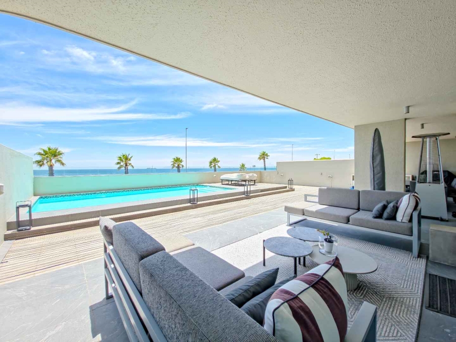 3 Bedroom Property for Sale in Mouille Point Western Cape